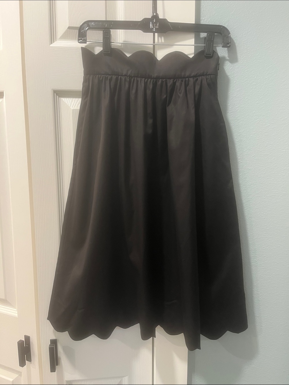 Authentic Moschino Couture NWT scalloped skirt runway/retail EU 38 US 4 XS